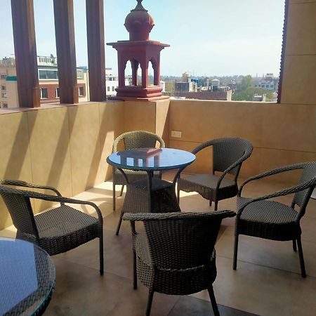 Hotel Rv Golden Amritsar Exterior foto