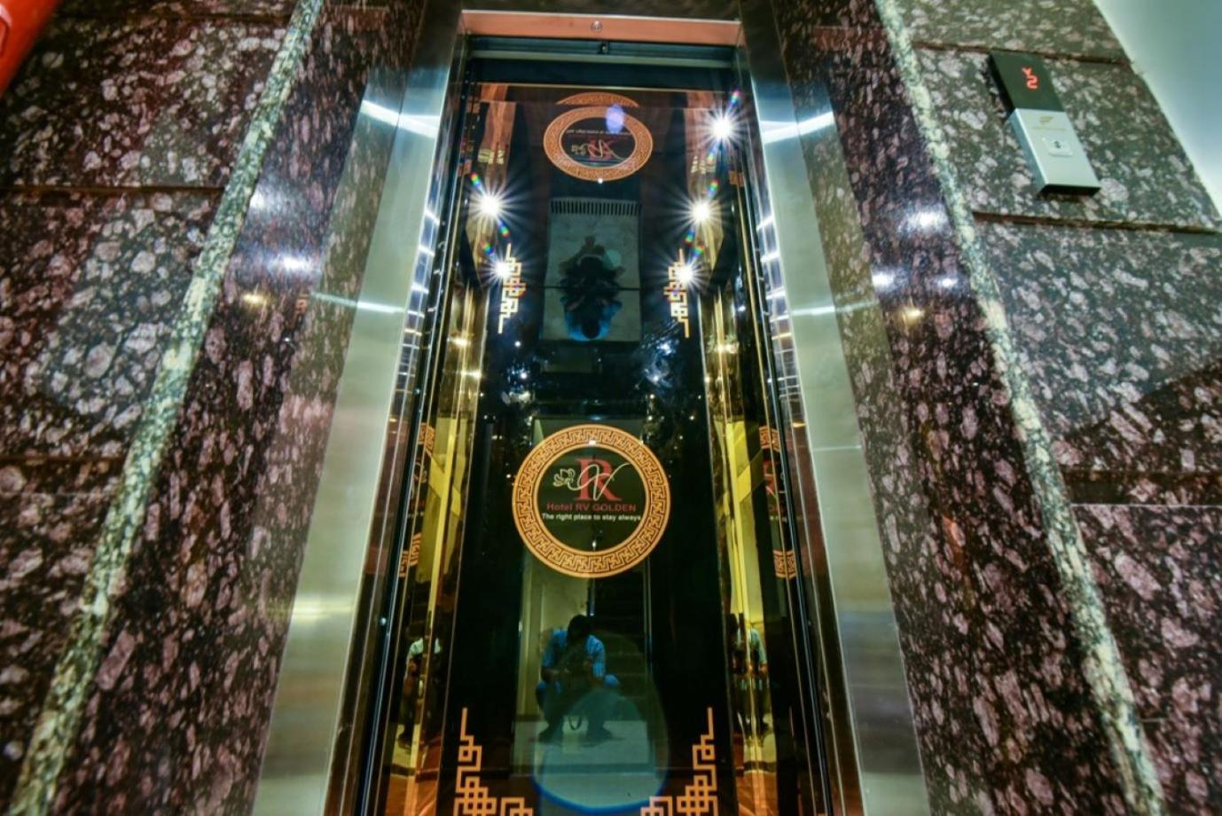 Hotel Rv Golden Amritsar Exterior foto