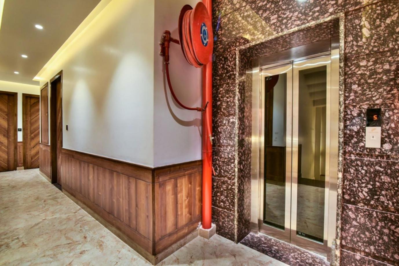 Hotel Rv Golden Amritsar Exterior foto