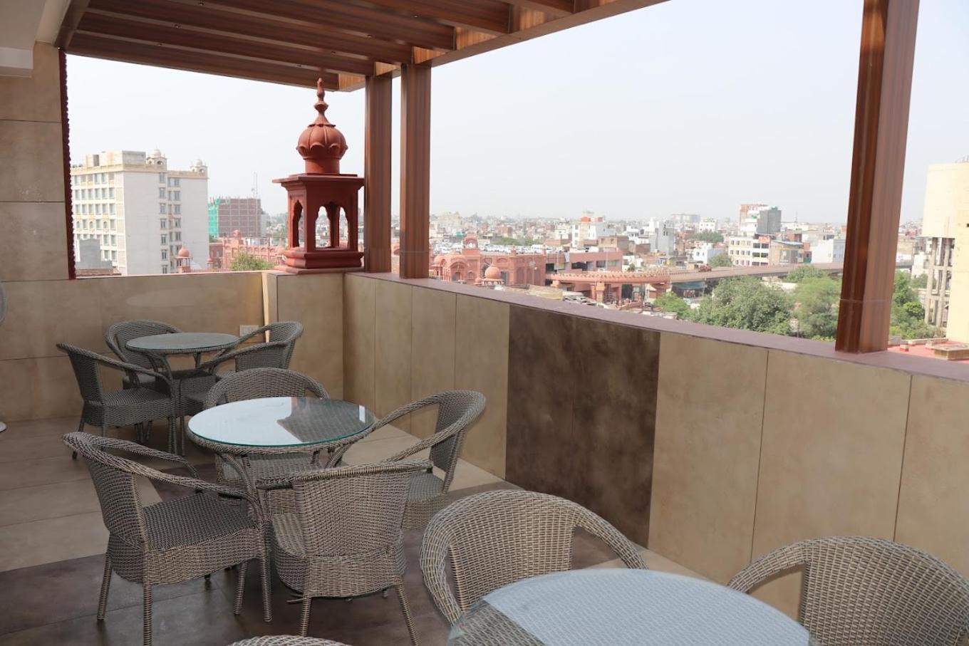 Hotel Rv Golden Amritsar Exterior foto